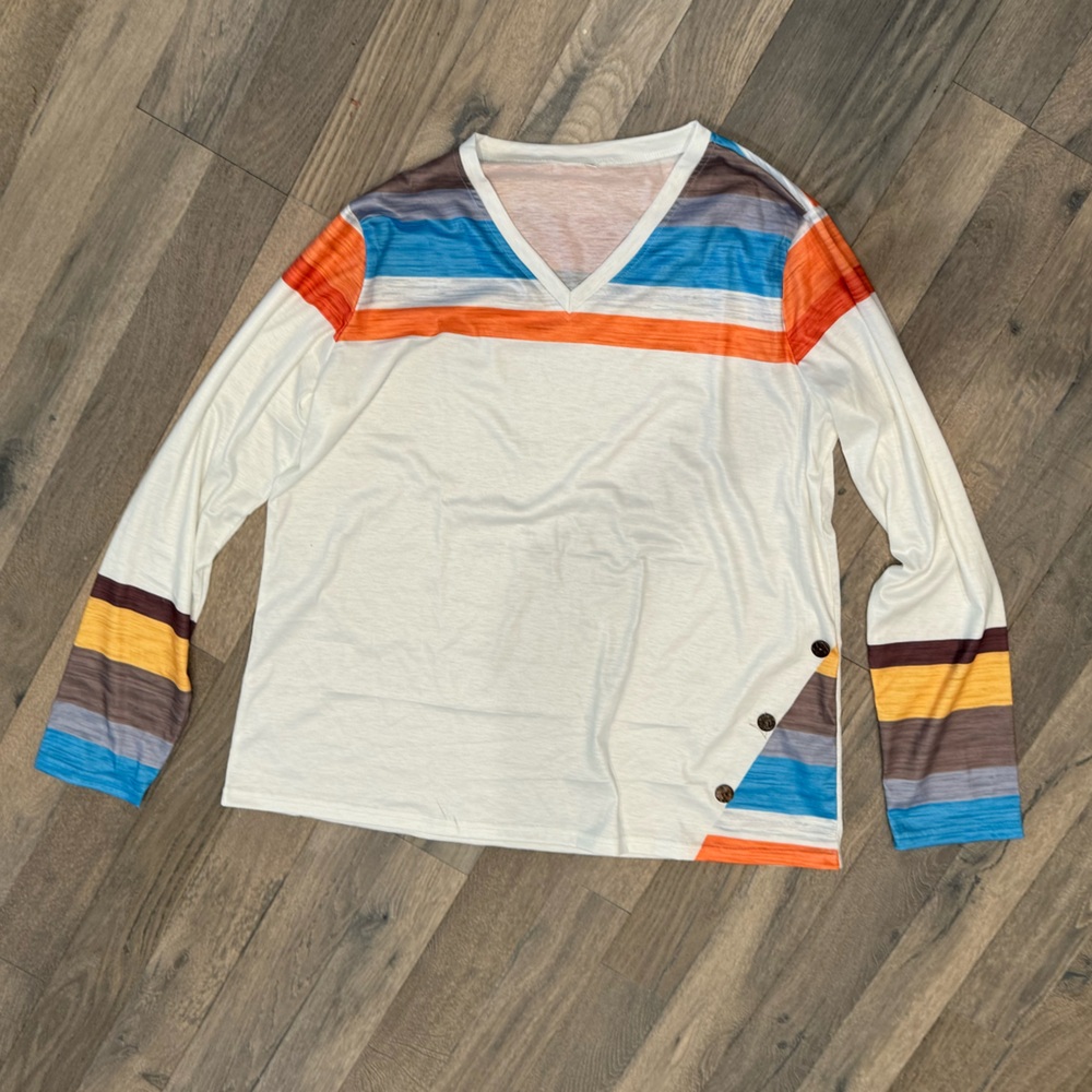 Brand New Women’s Size 2X Long Sleeve Shirt